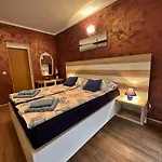 Petra Apartamento Krk Town