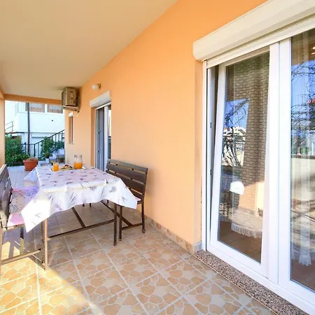 Appartement Petra Krk Town