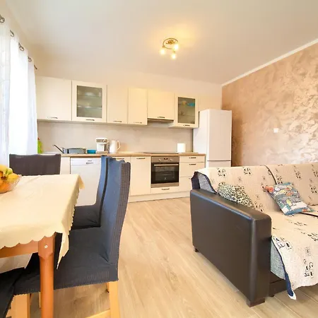 Appartement Petra Krk Town