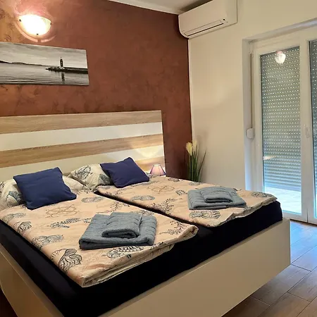 Апартаменты Petra